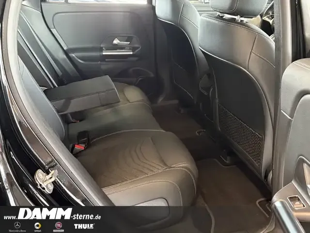 Mercedes-Benz EQA 300
