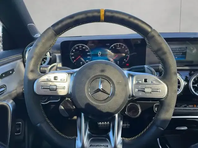 Mercedes-Benz CLA 45 AMG