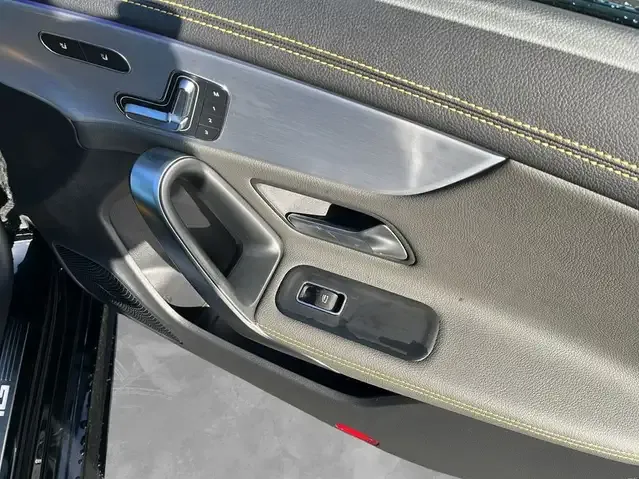 Mercedes-Benz CLA 45 AMG