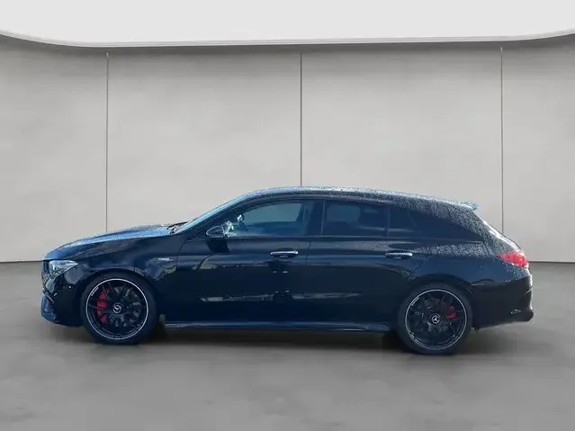 Mercedes-Benz CLA 45 AMG