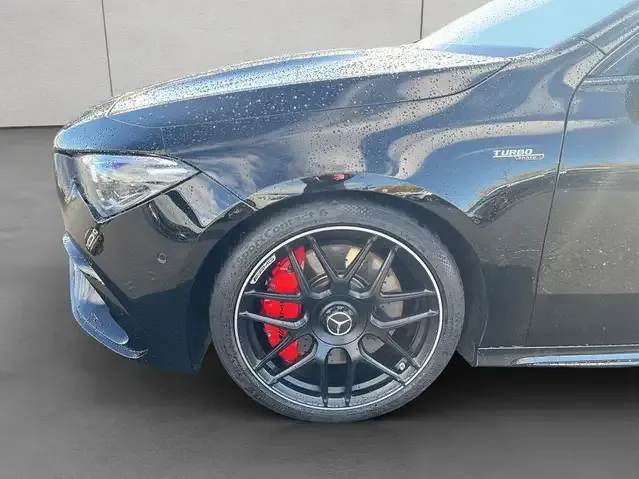 Mercedes-Benz CLA 45 AMG