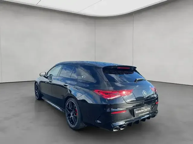 Mercedes-Benz CLA 45 AMG