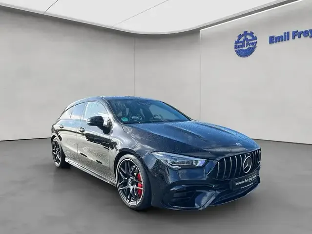 Mercedes-Benz CLA 45 AMG