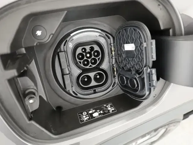 Mercedes-Benz EQA 350