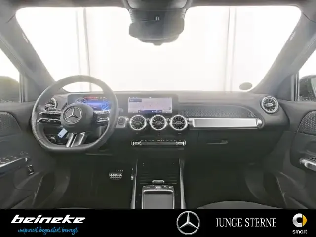 Mercedes-Benz EQB 350