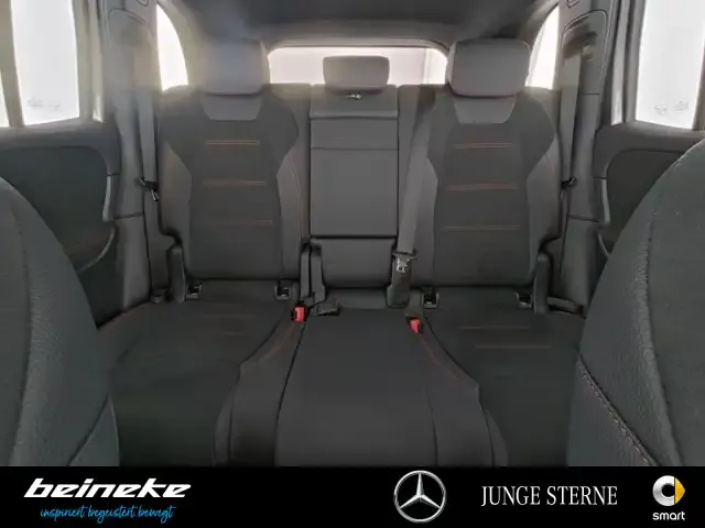 Mercedes-Benz EQB 350