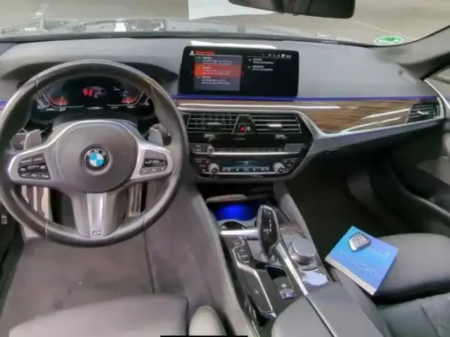 BMW 540