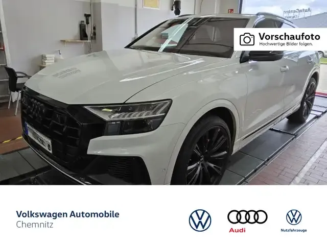 Audi SQ8