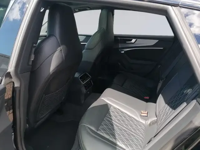 Audi S7