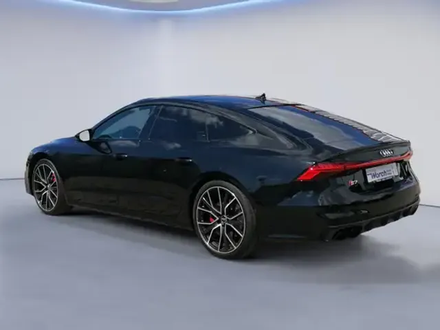 Audi S7