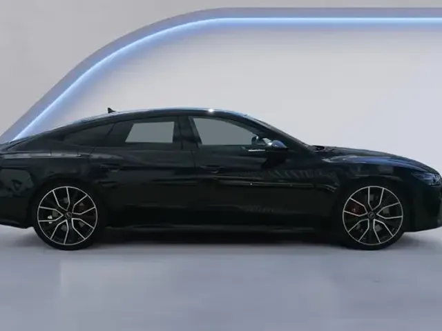 Audi S7