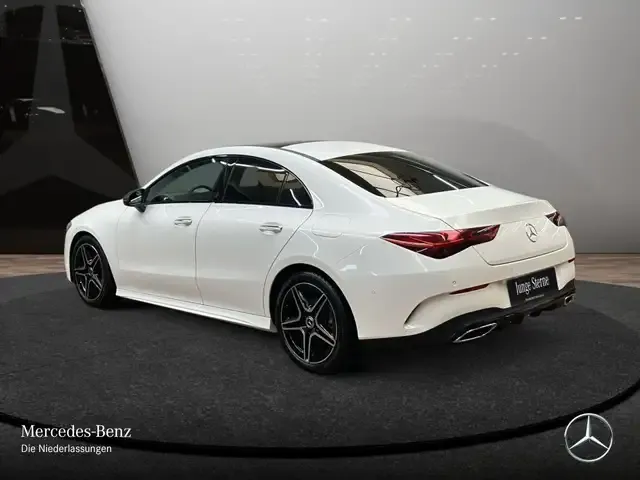 Mercedes-Benz CLA 200