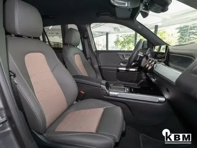 Mercedes-Benz EQB 350