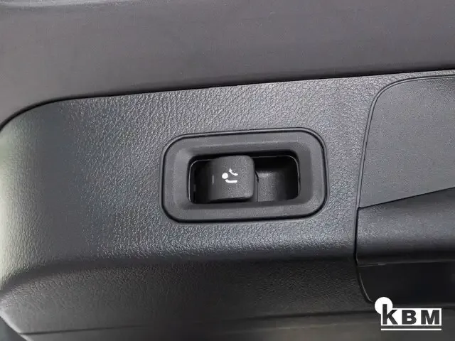 Mercedes-Benz EQB 350