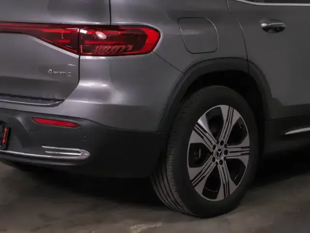 Mercedes-Benz EQB 350