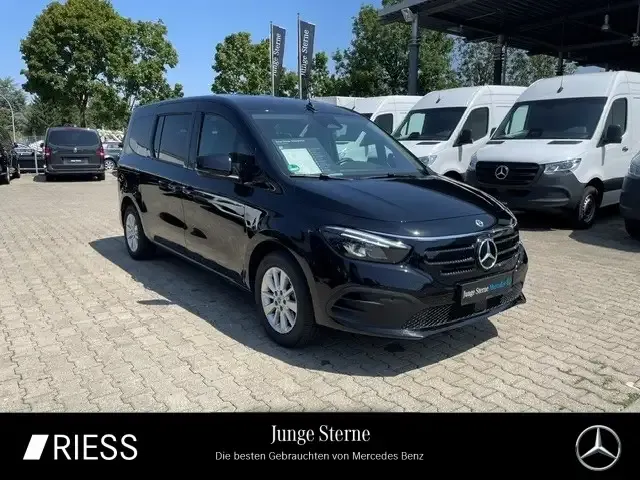 Mercedes-Benz EQT