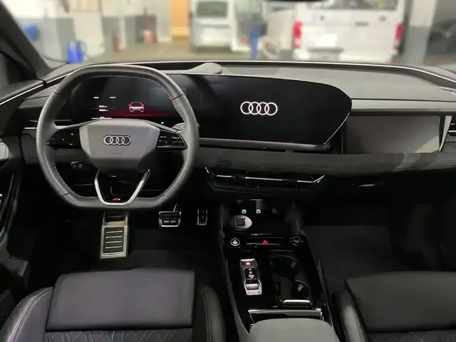 Audi Q6
