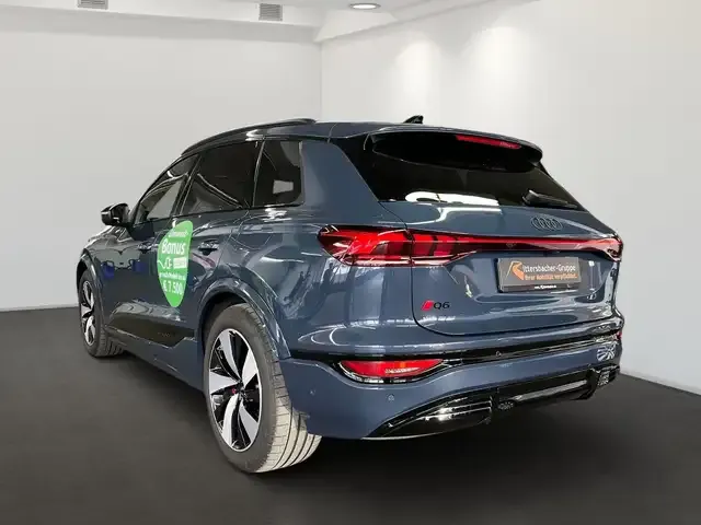 Audi Q6