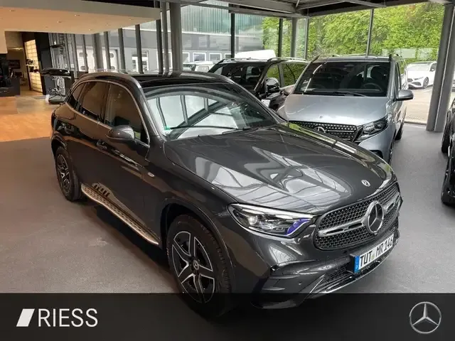 Mercedes-Benz GLC 300