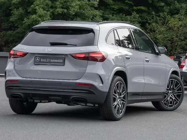 Mercedes-Benz GLA 250