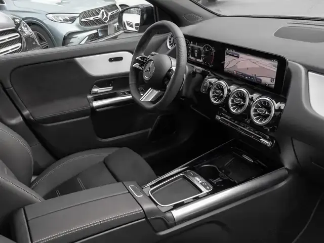 Mercedes-Benz GLA 250