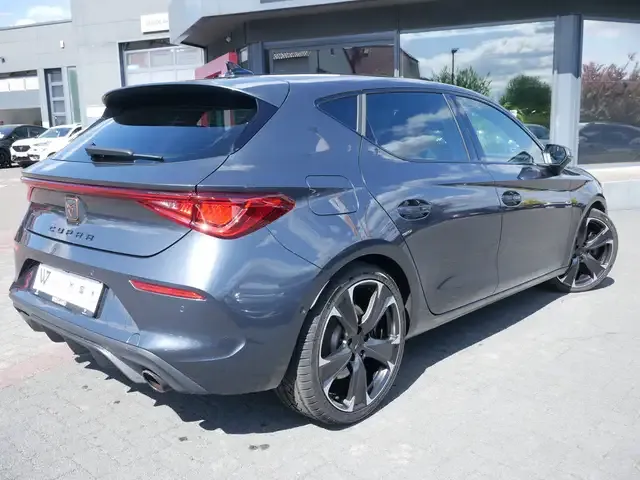 CUPRA Leon