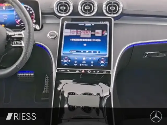 Mercedes-Benz CLE 200