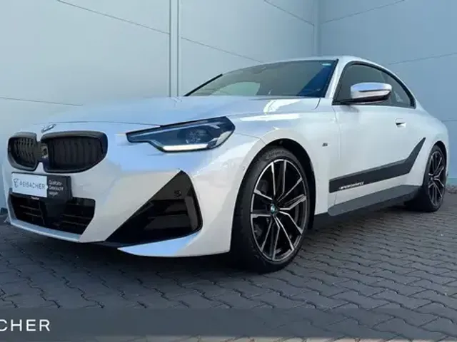 BMW 220