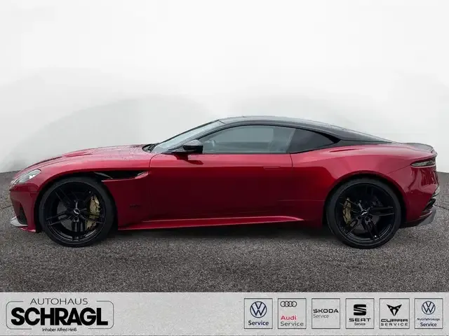 Aston Martin DBS