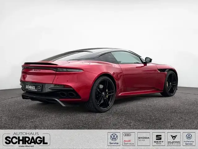 Aston Martin DBS