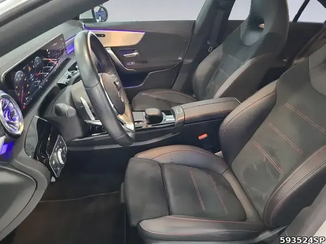 Mercedes-Benz CLA 220