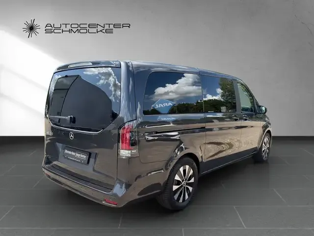 Mercedes-Benz EQV 300