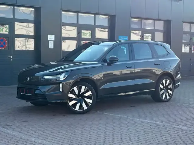 Volvo EX90