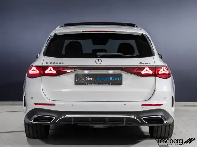 Mercedes-Benz E 300