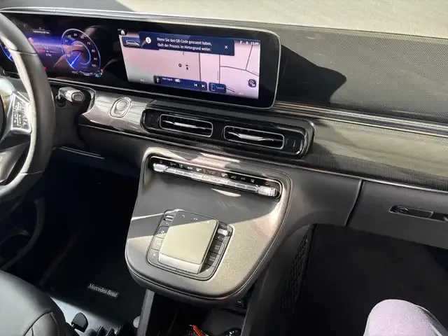 Mercedes-Benz EQV 300