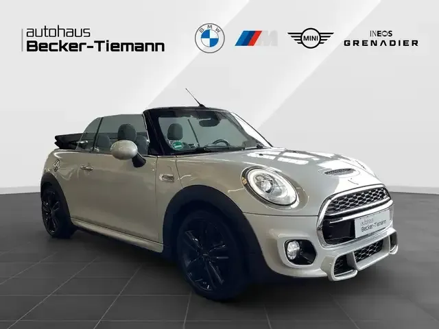 MINI Cooper S Cabrio
