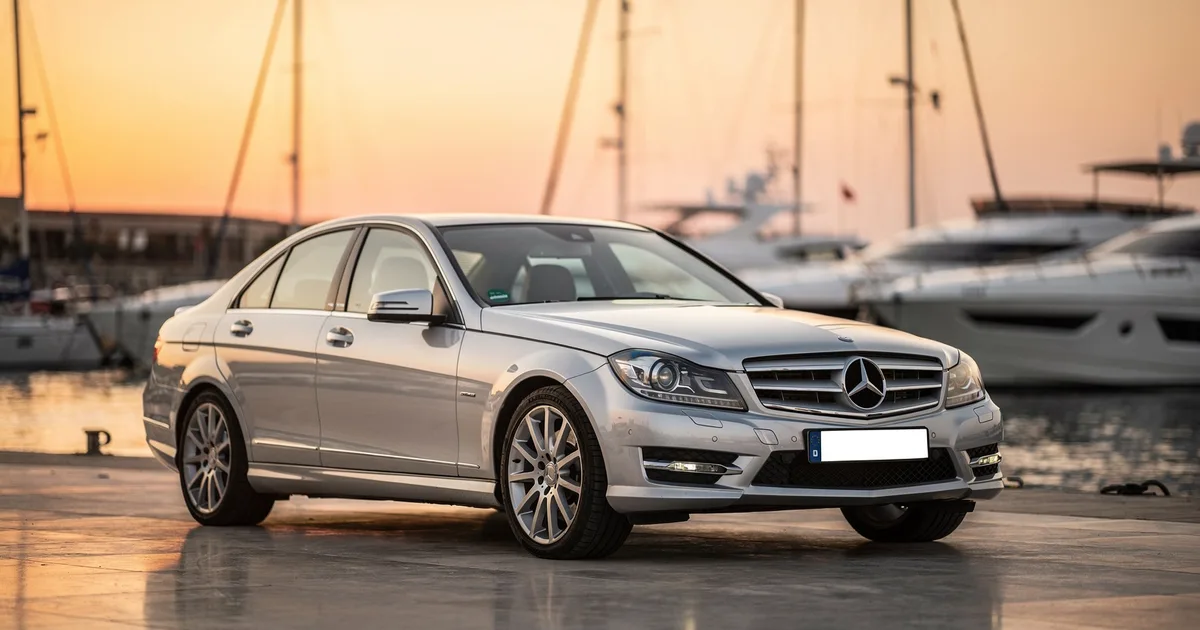 Importar um Mercedes Classe C ou E da Alemanha para Portugal