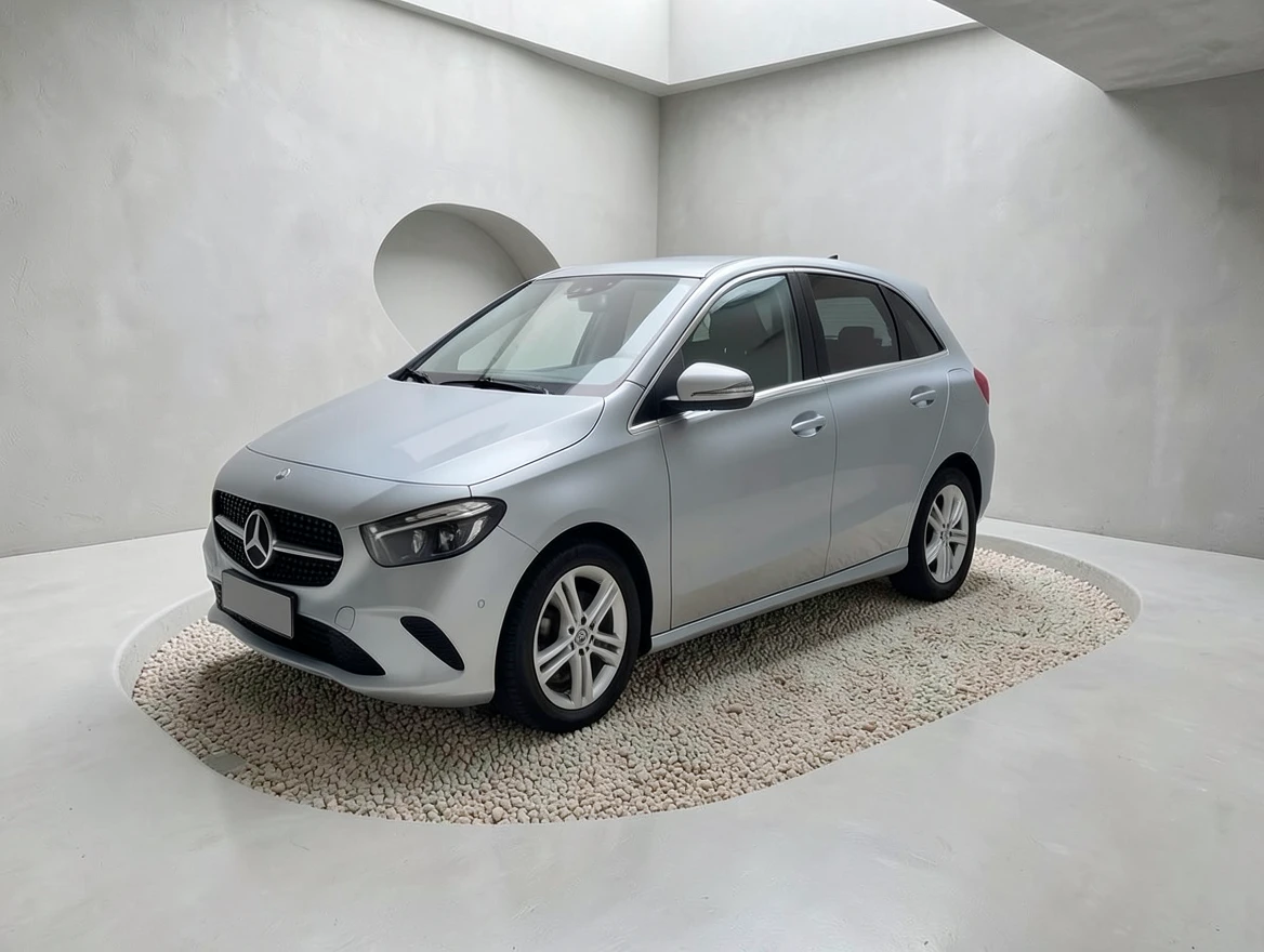 Mercedes-Benz B 220