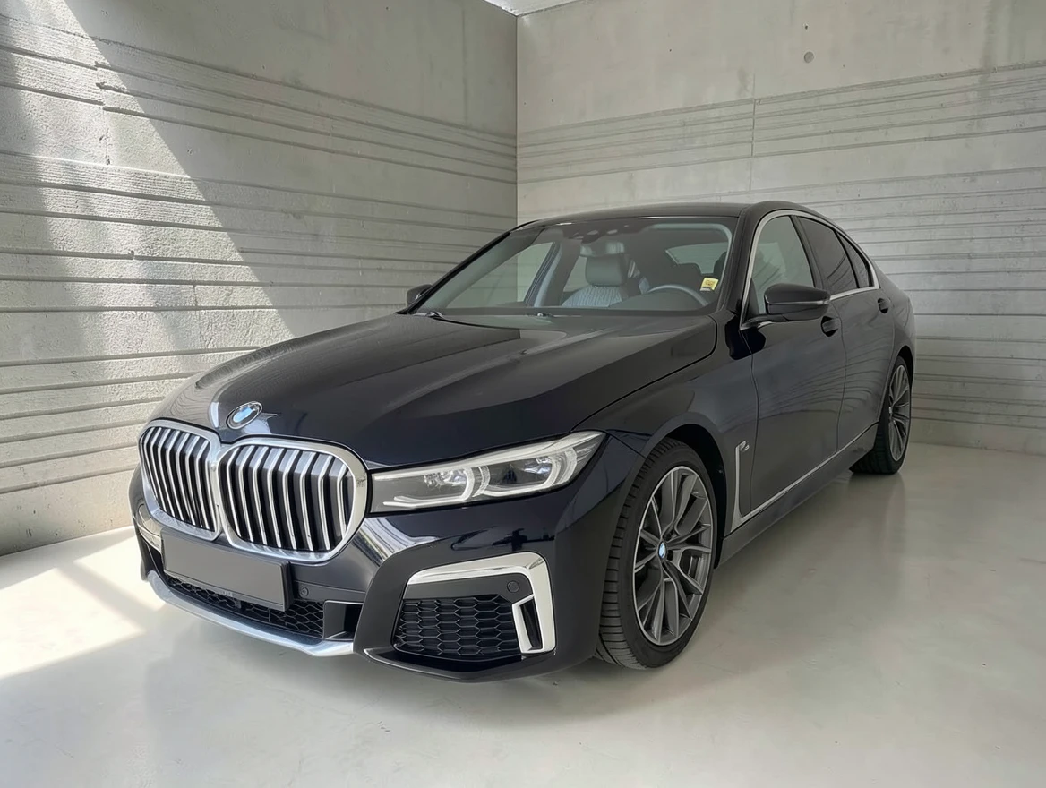 BMW 750