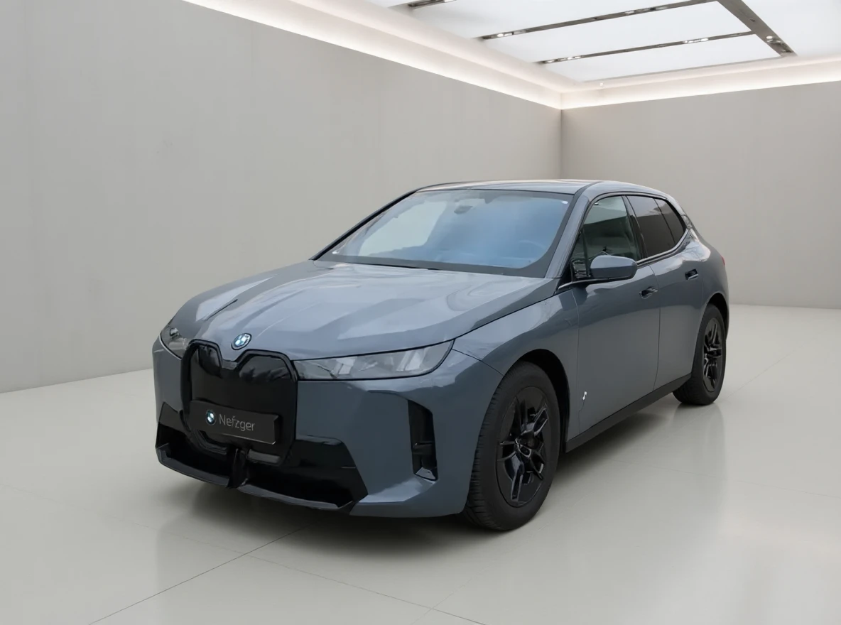 BMW iX xDrive45