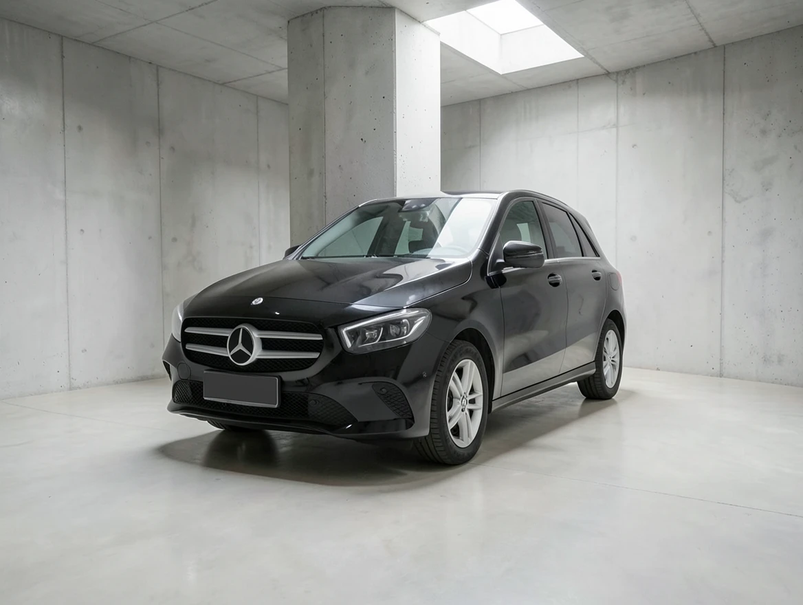 Mercedes-Benz B 180