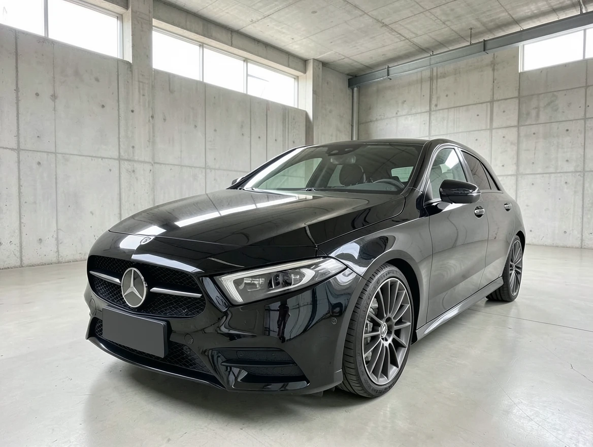 Mercedes-Benz A 35 AMG
