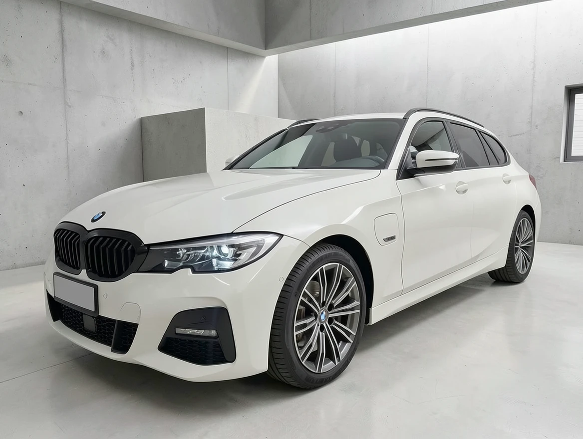BMW 330