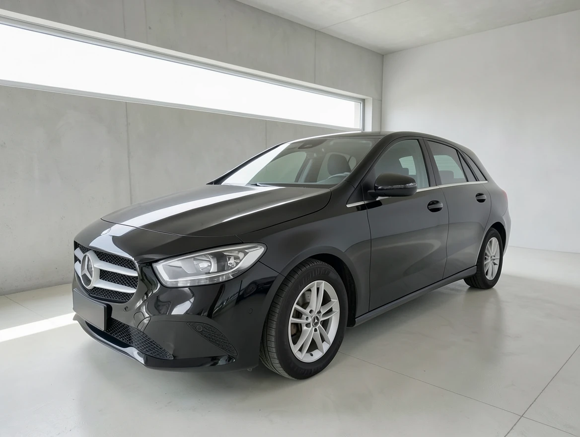 Mercedes-Benz B 180