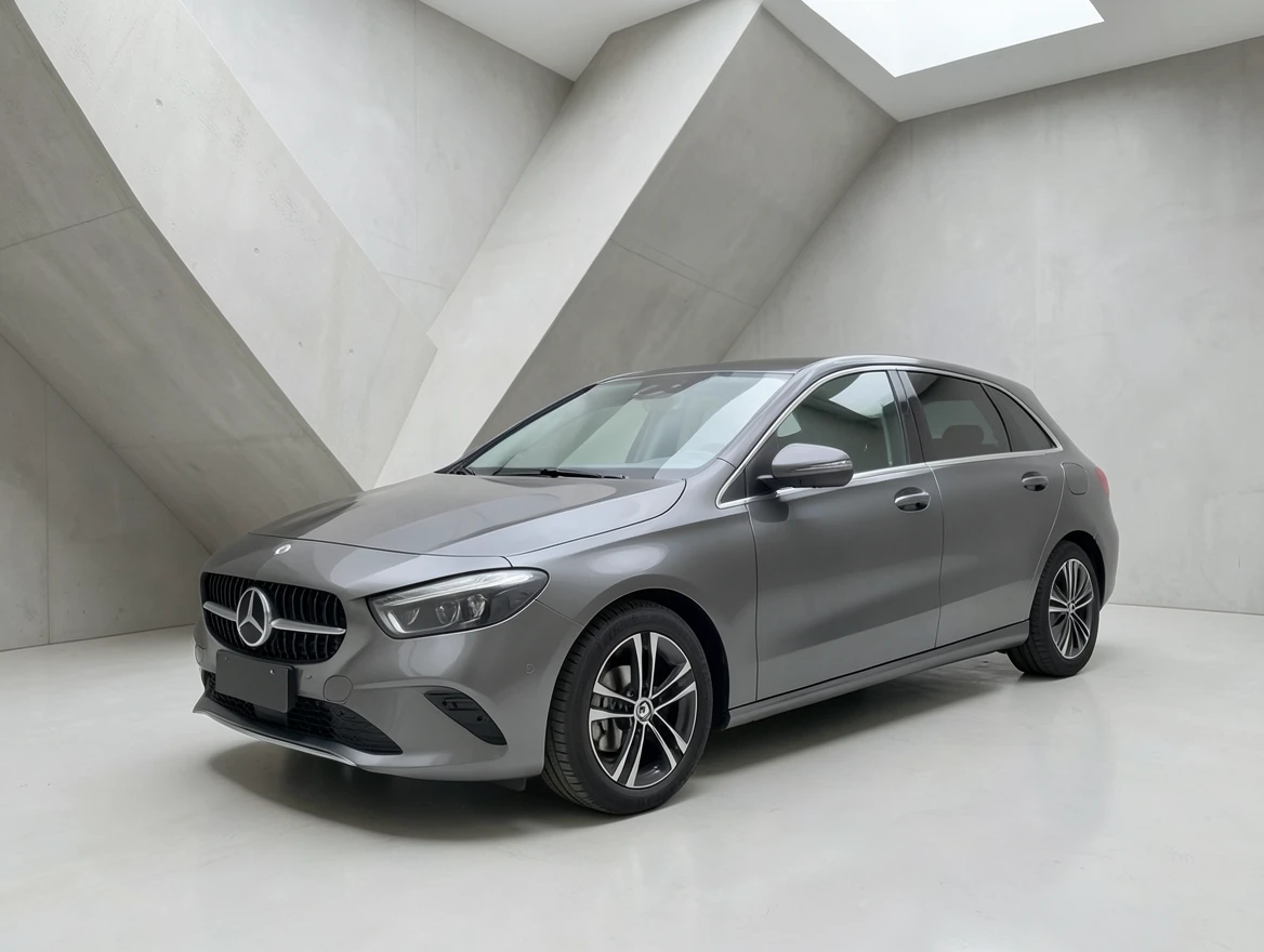 Mercedes-Benz B 220