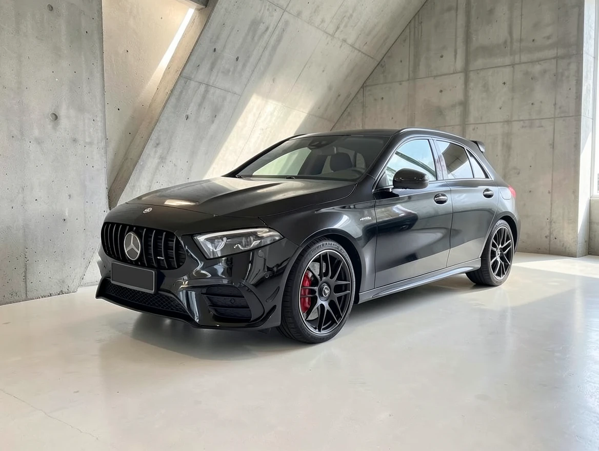 Mercedes-Benz A 45 AMG