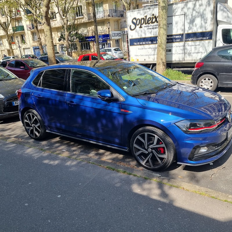 Véhicule de Ju Rou